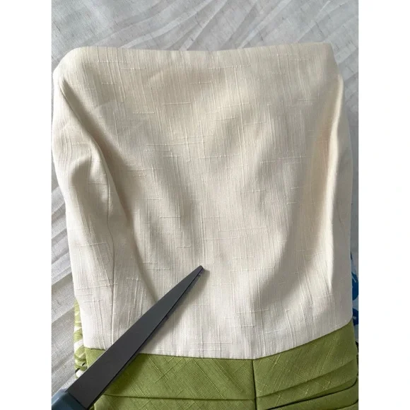 Ann Taylor Silk Floral Midi Dress NWOT Size 2 Petite - Picture 12 of 16